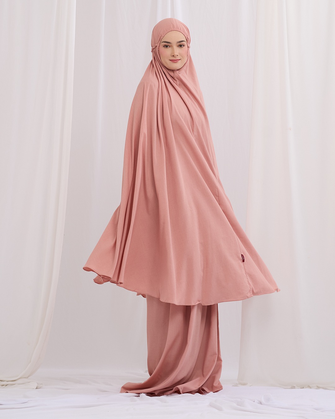 Tiara 377 Peach