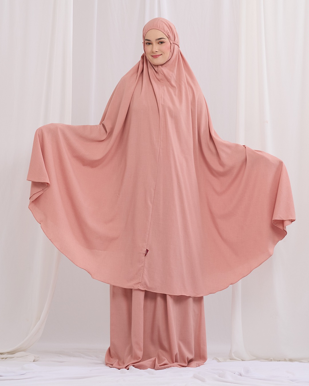 Tiara 377 Peach