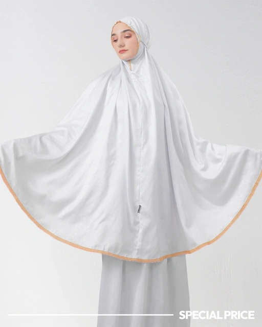 Image of Tiara 528 White