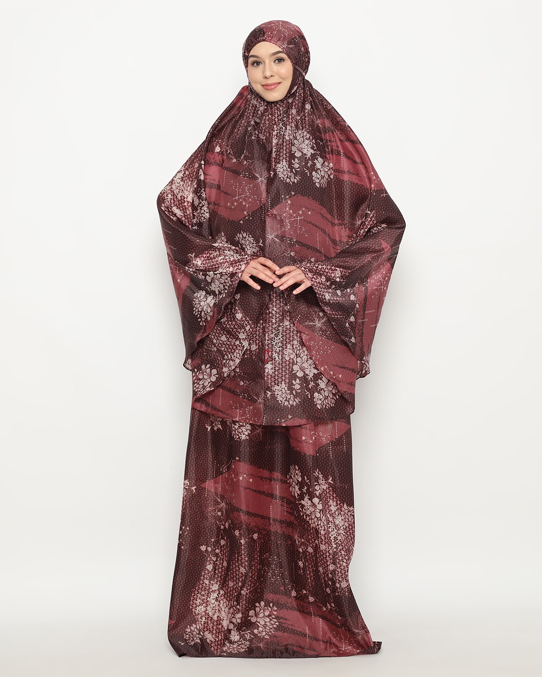 Tiara 535 Maroon