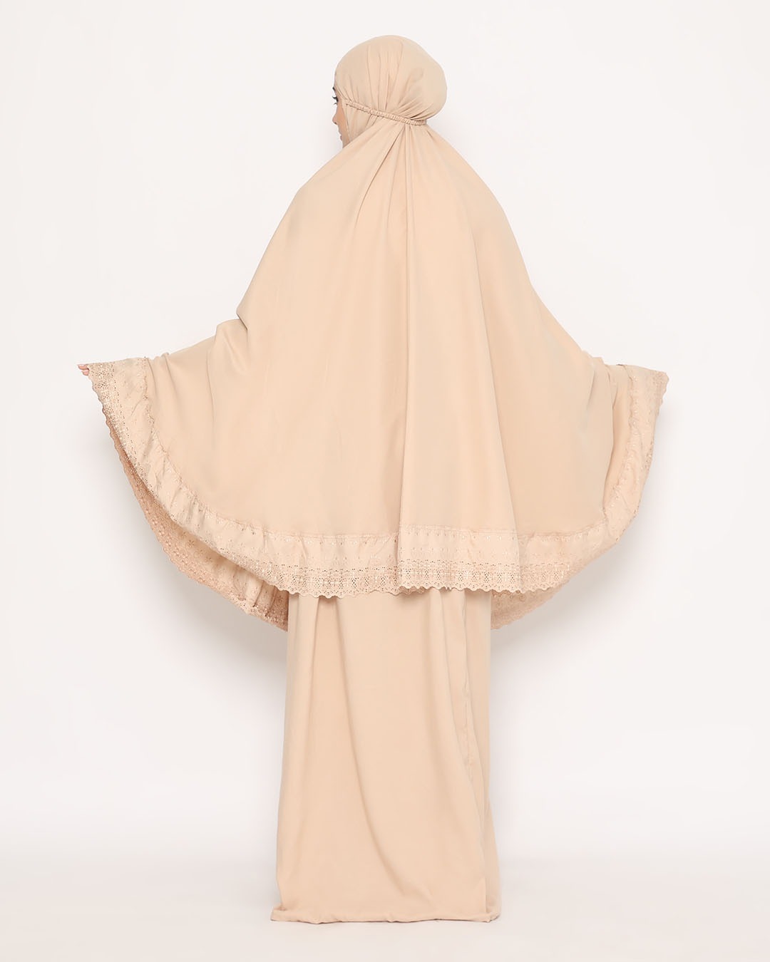 Tiara 537 Brown