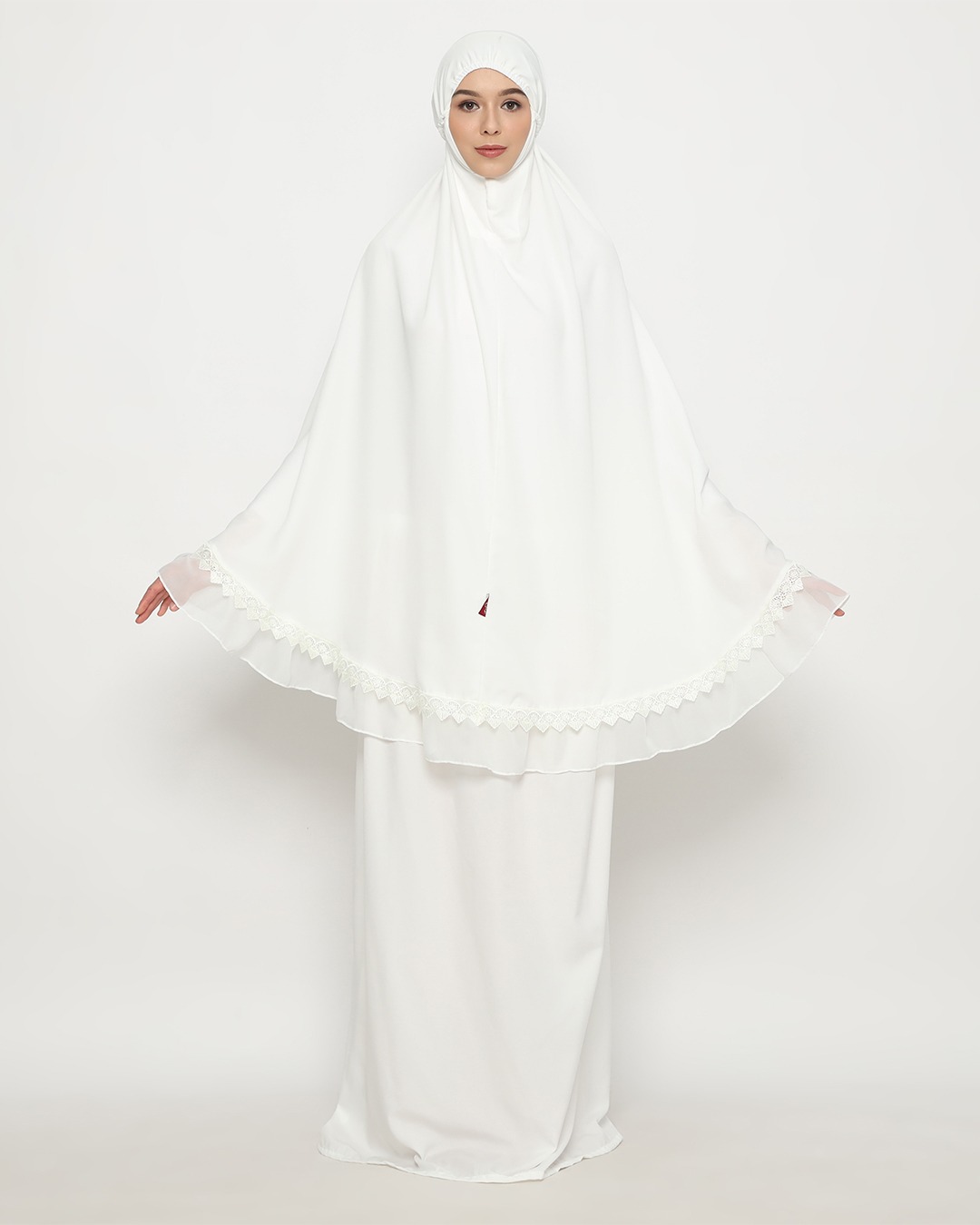 Tiara 543 Broken White