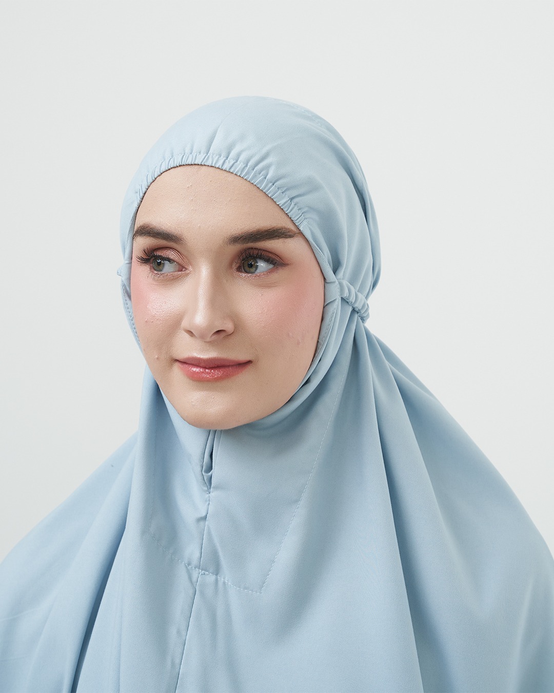 Tiara 545 Blue