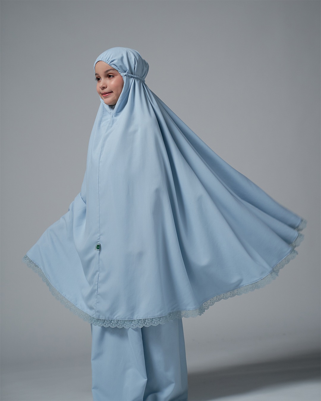 Tiara 545 Blue XS