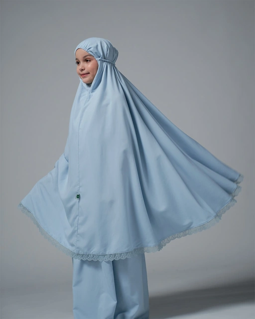 Image of Tiara 545 Blue Child