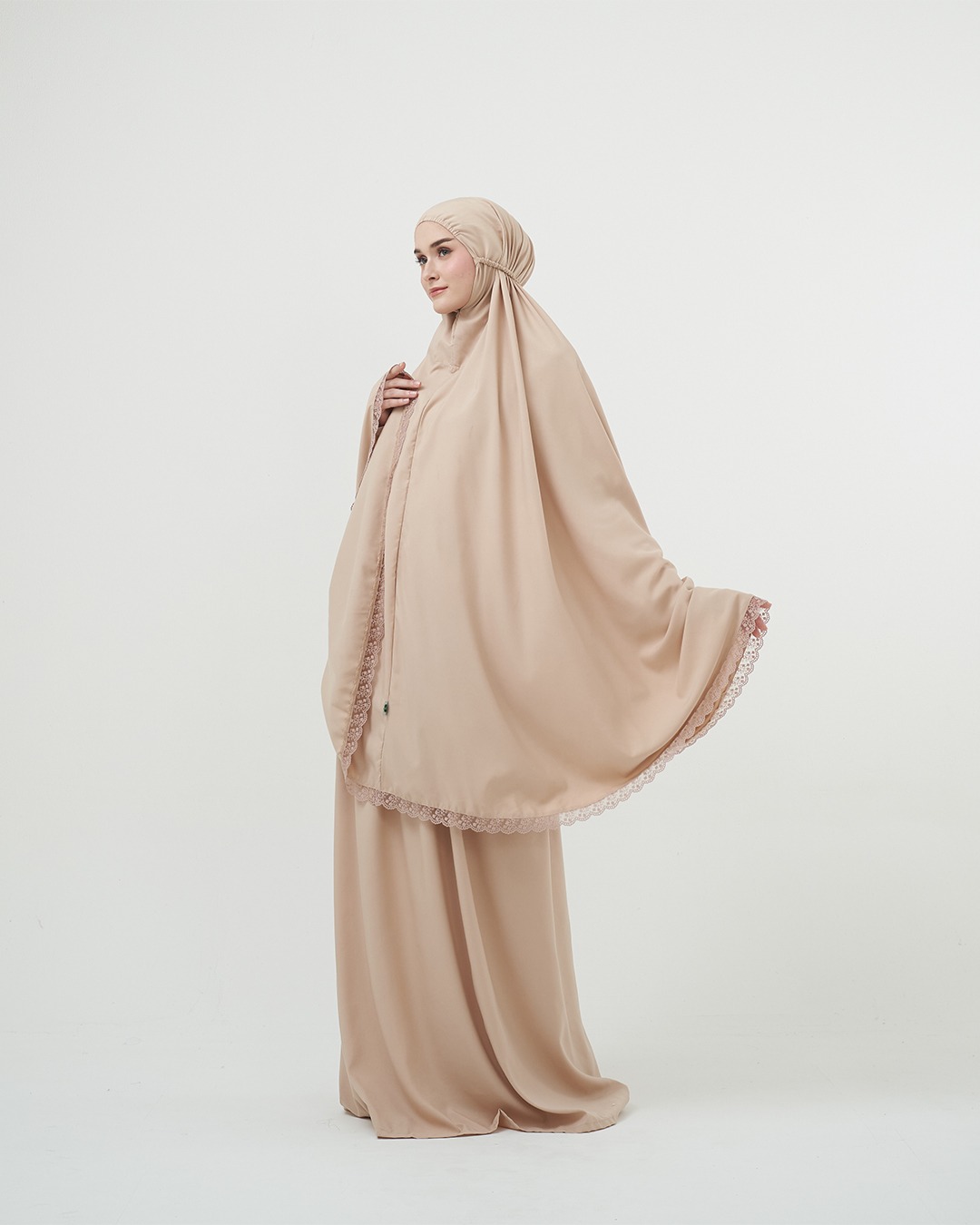 Tiara 545 Brown