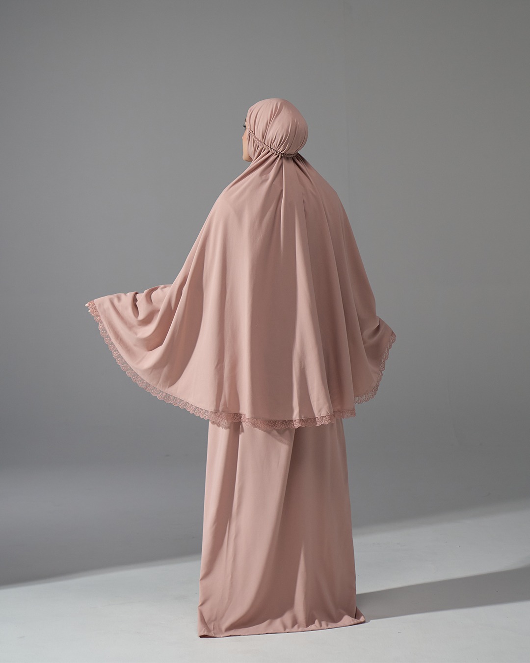 Tiara 545 Dusty Pink