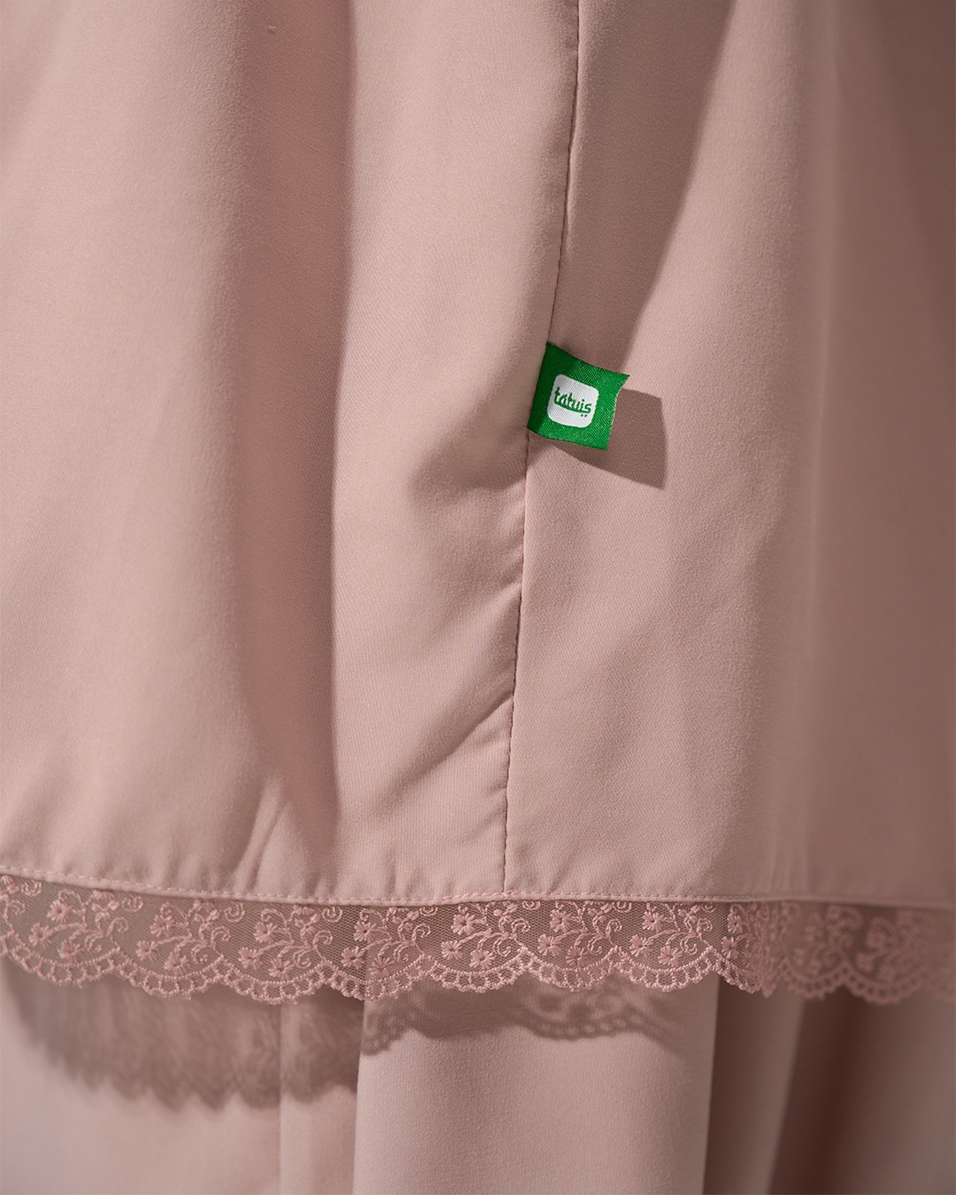 Tiara 545 Dusty Pink