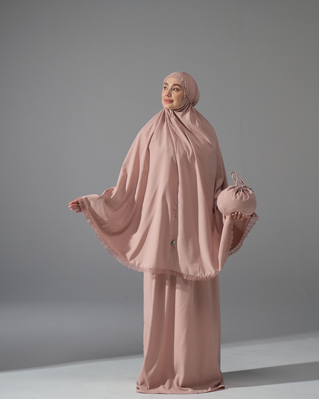 Tiara 545 Dusty Pink