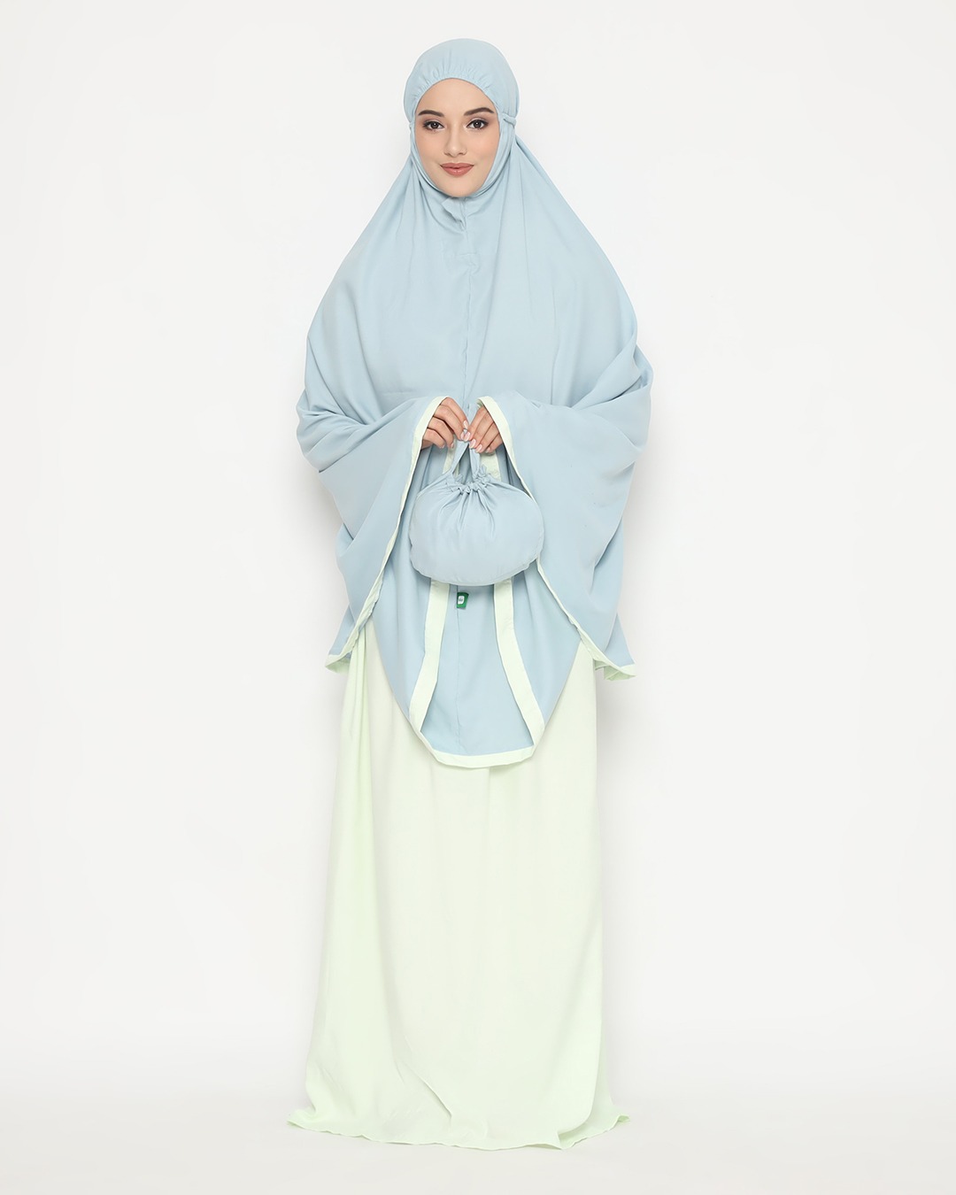 Tiara 561 Blue