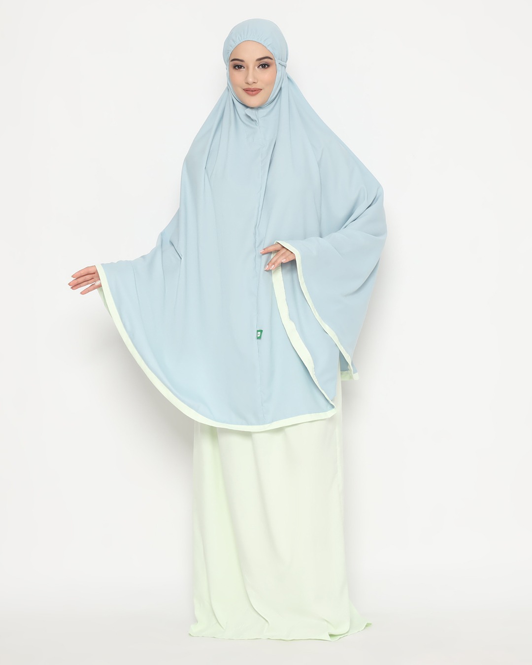 Tiara 561 Blue
