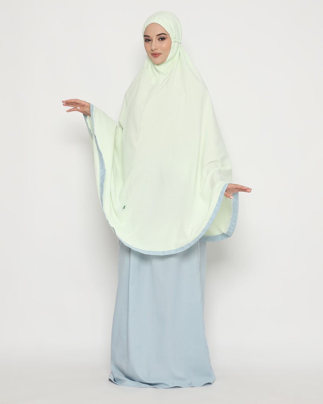 Tiara 561 Mint