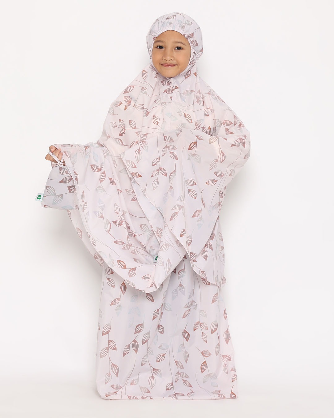 Tiara 566 Cream Child