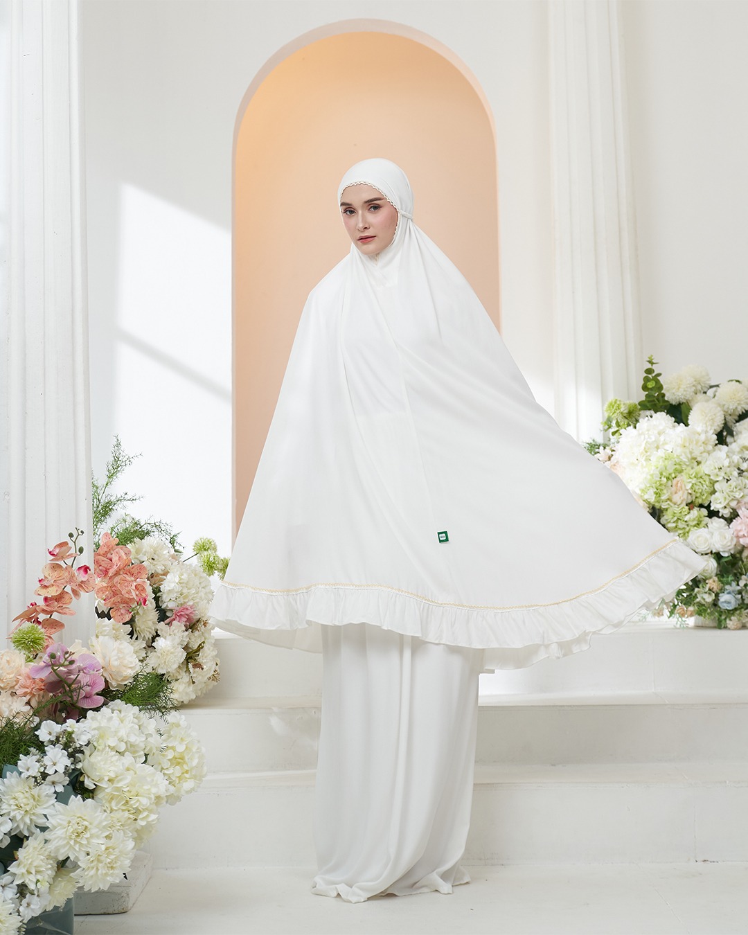 Tiara 567 Broken White - Official Hajj Merchandise 2024 BSI