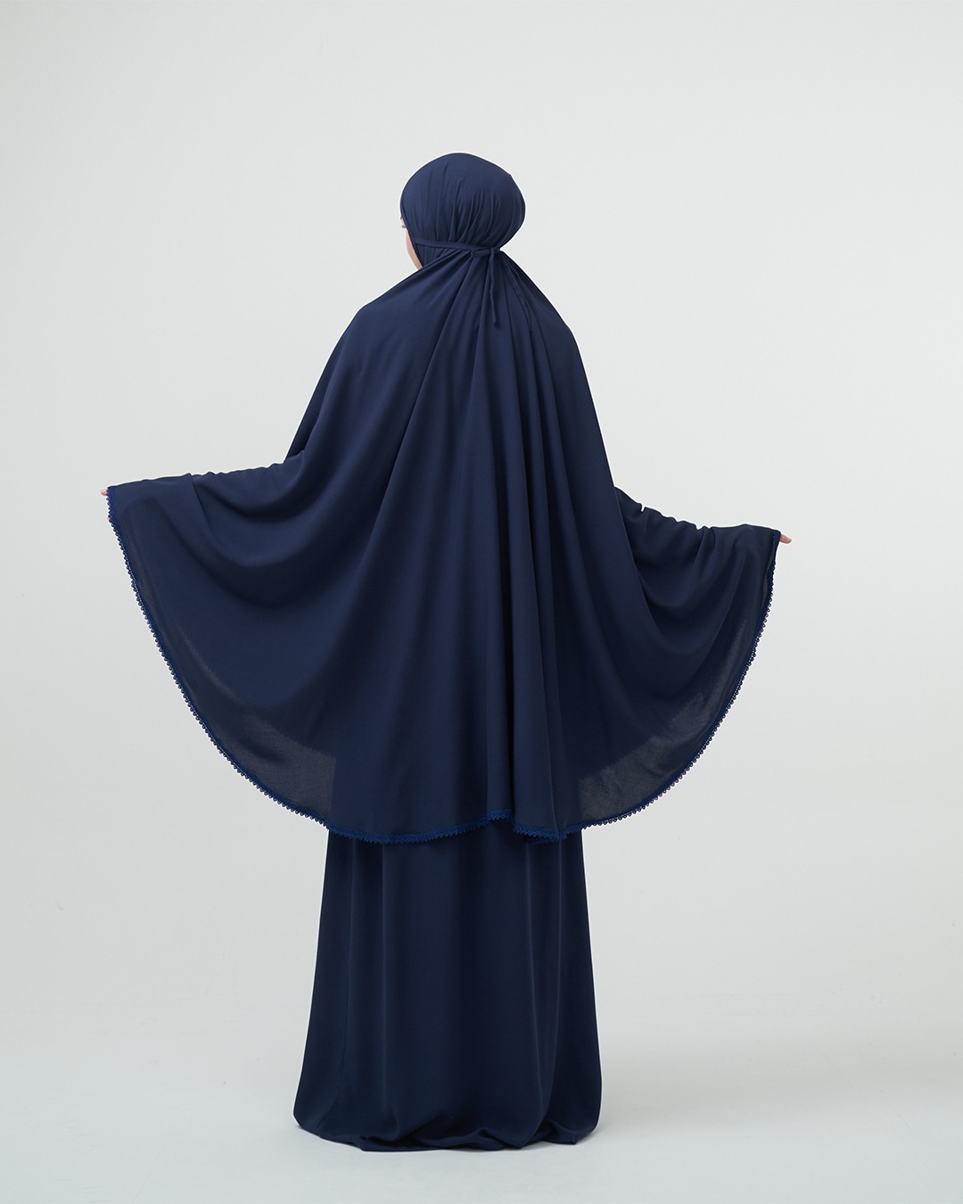 Tiara 569 Navy