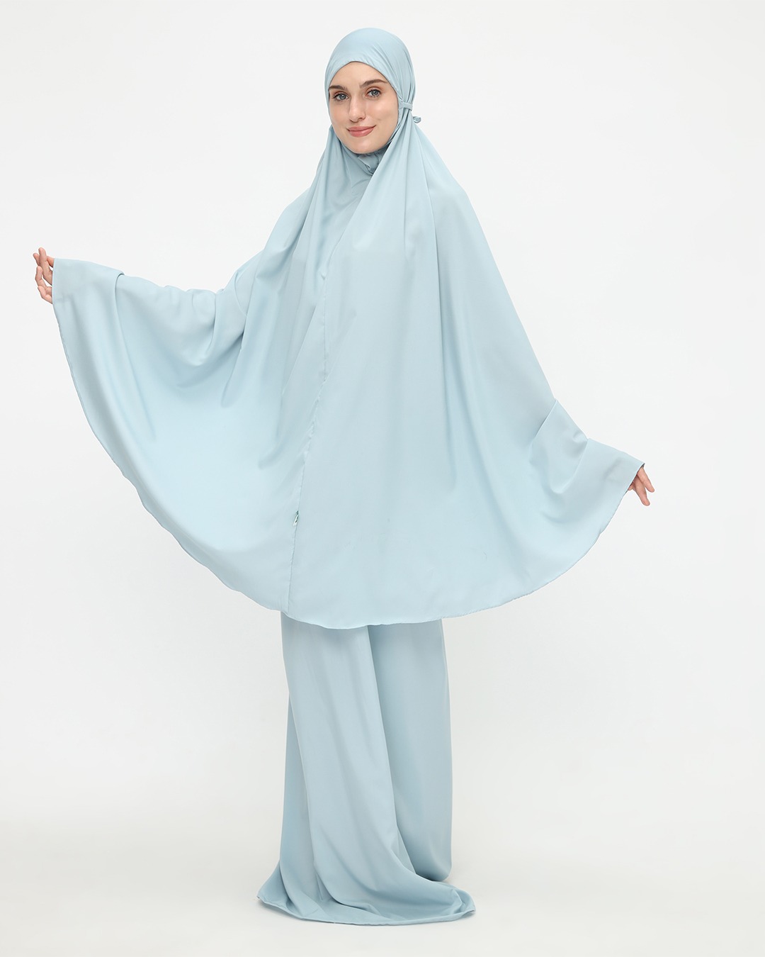 Tiara 572 Blue