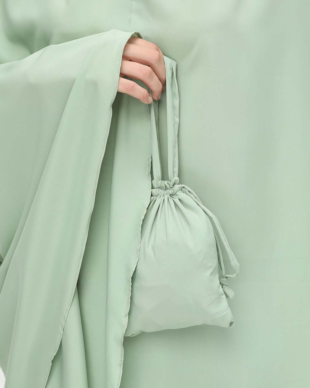 Tiara 572 Green
