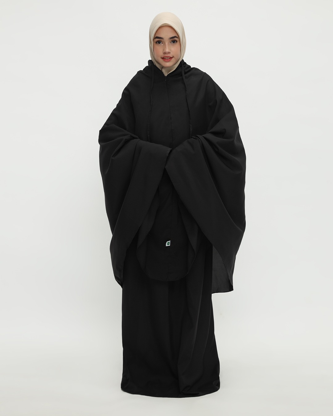 Tiara 574 Black