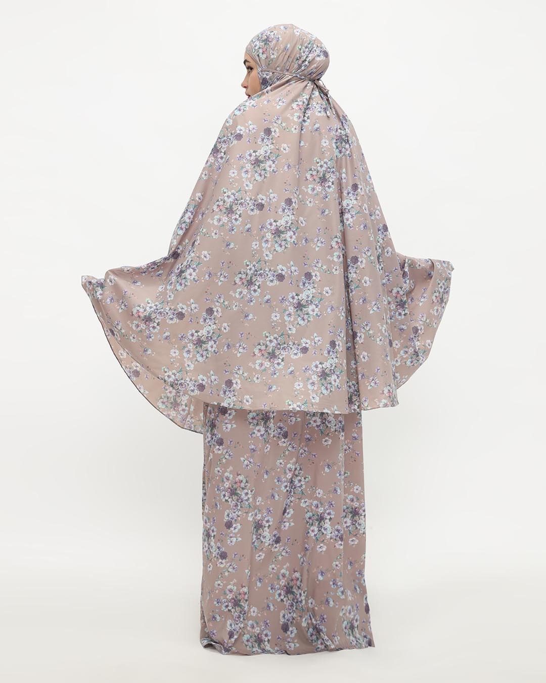 Tiara 579 Brown