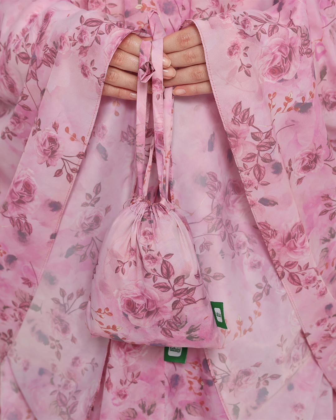 Tiara 582 Pink