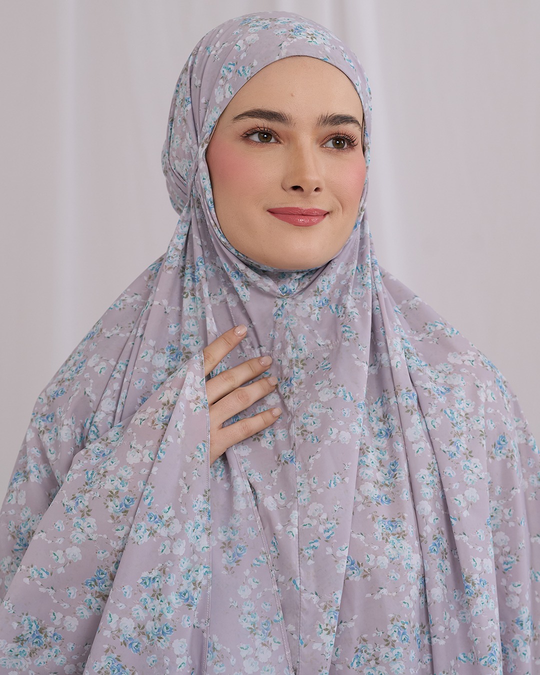 Tiara 584 Grey