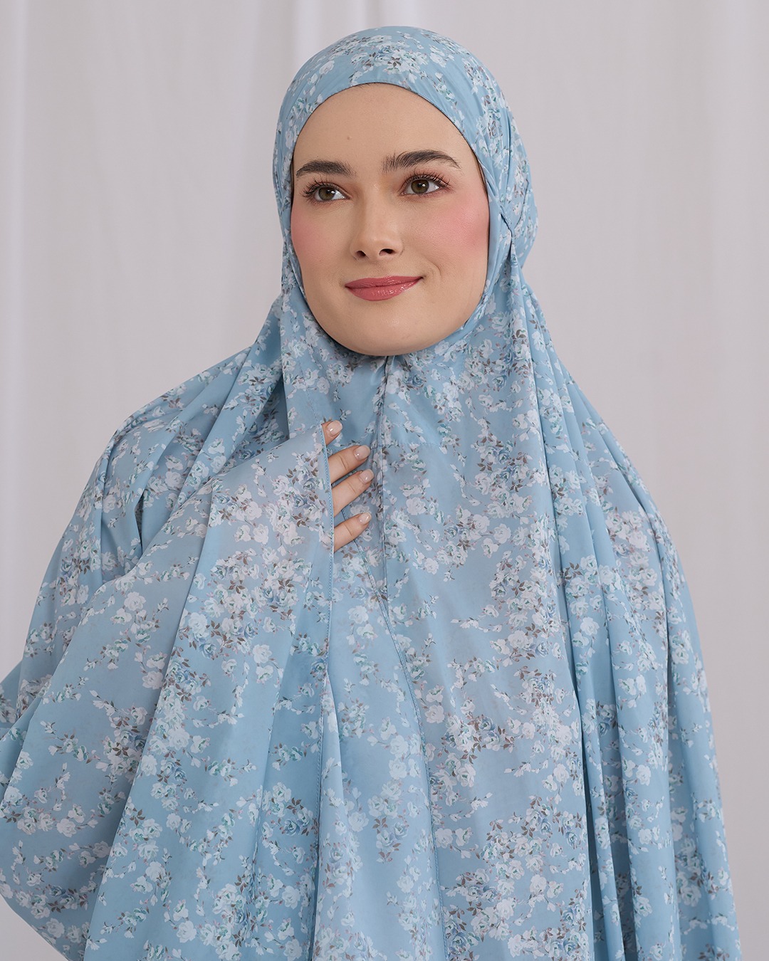 Tiara 584 Tosca