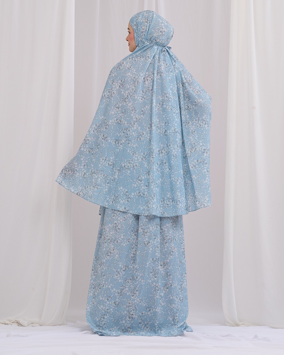 Tiara 584 Tosca