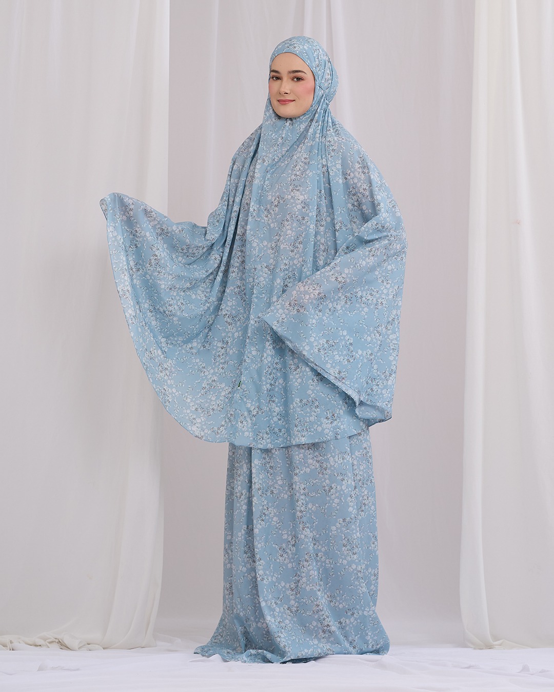 Tiara 584 Tosca