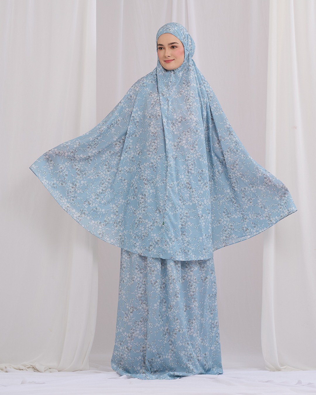 Tiara 584 Tosca