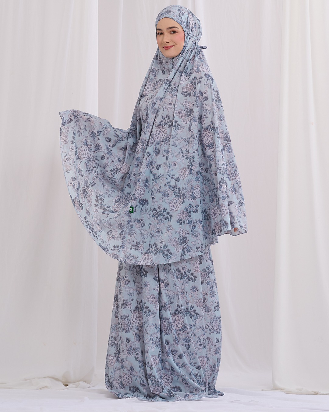 Tiara 587 Tosca