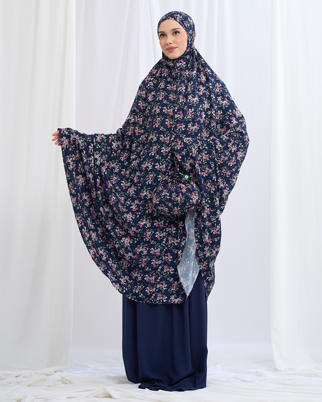Tiara 601 Navy