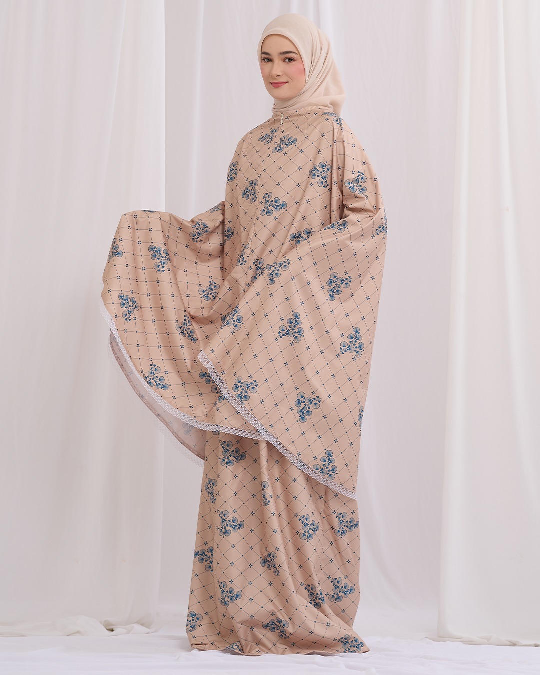 Tiara 602 Cream