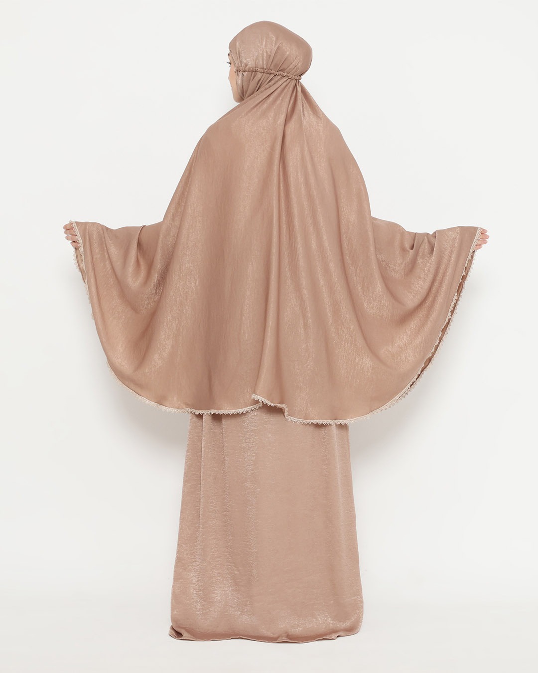 Tiara 604 Brown