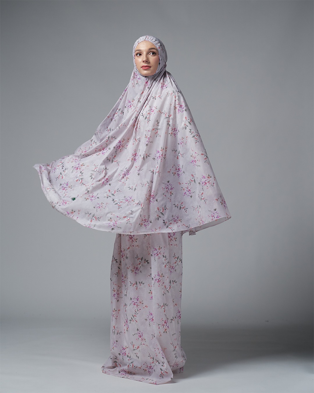 Tiara 609 Grey