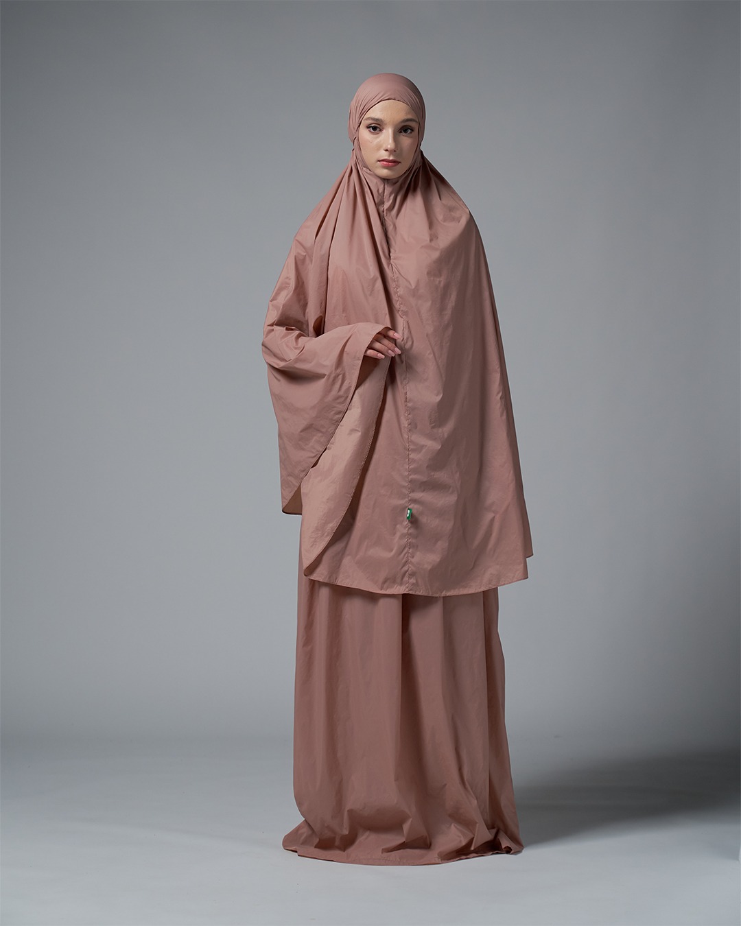 Tiara 610 Brown