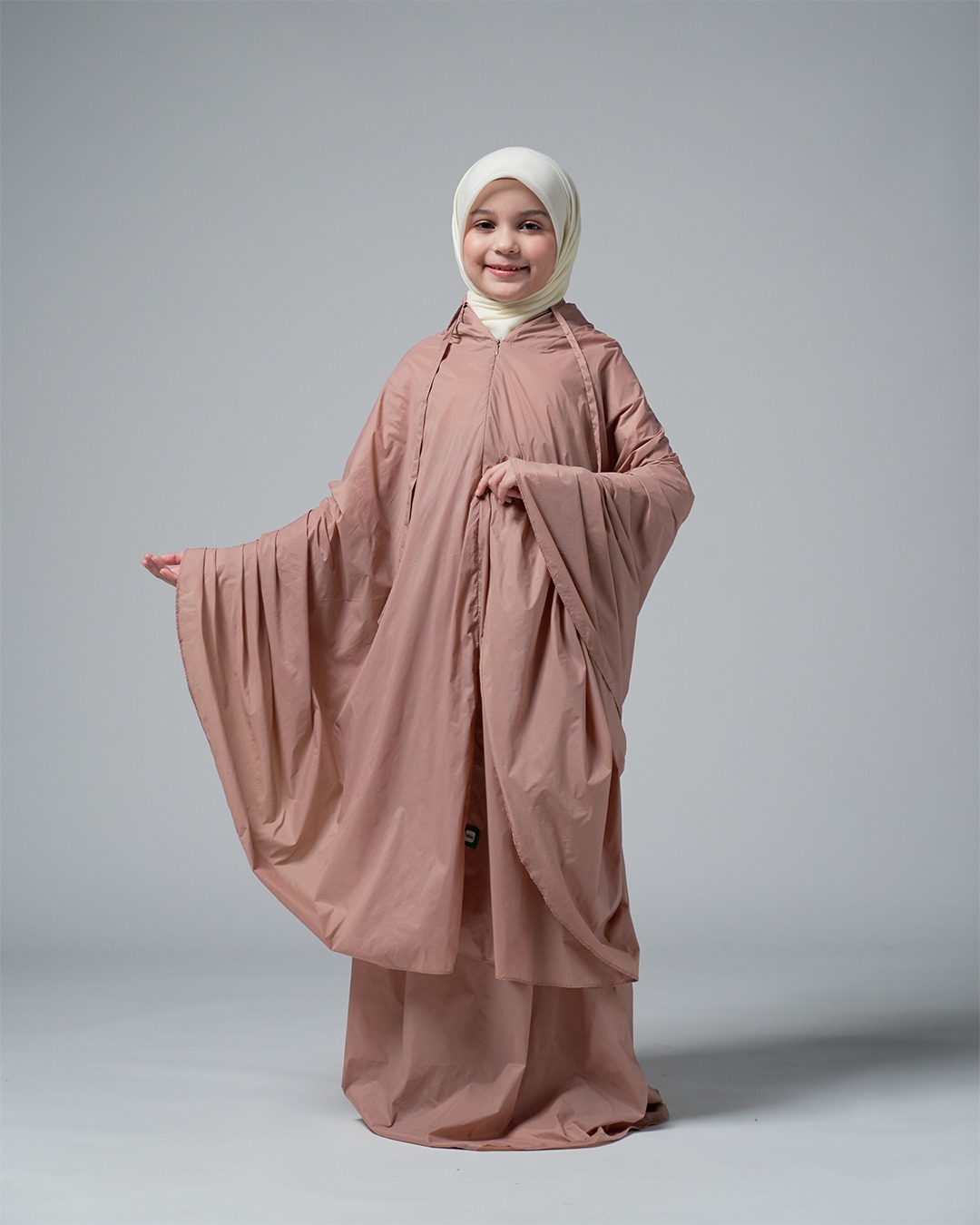 Tiara 610 Brown Child