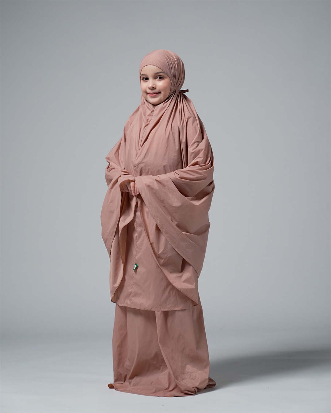 Tiara 610 Brown Child