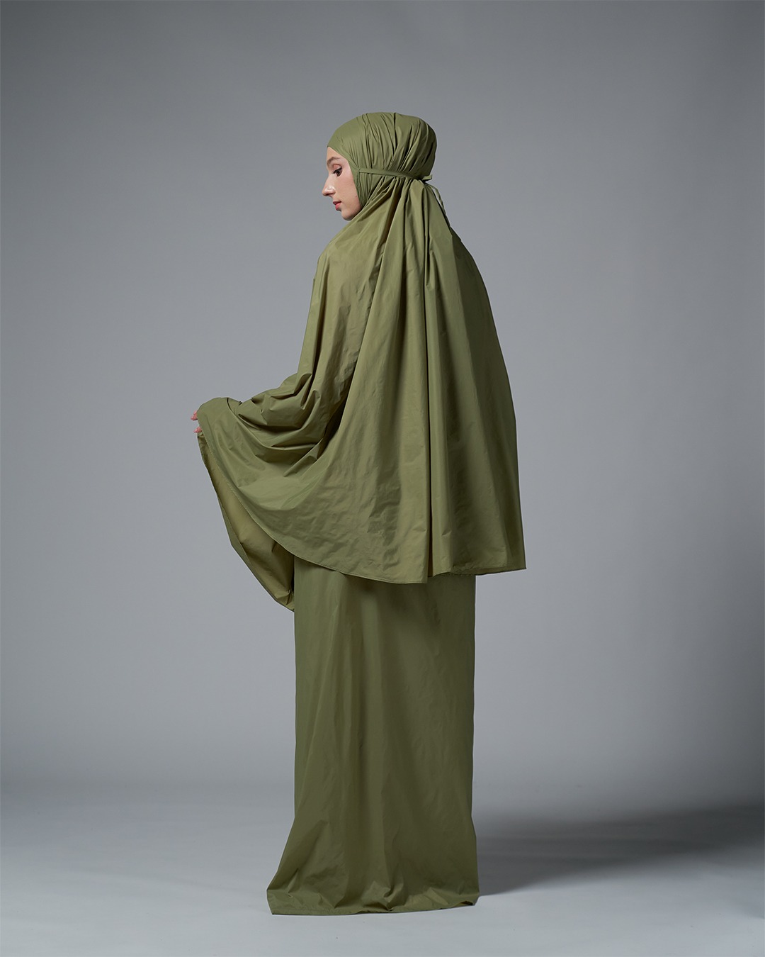 Tiara 610 Green