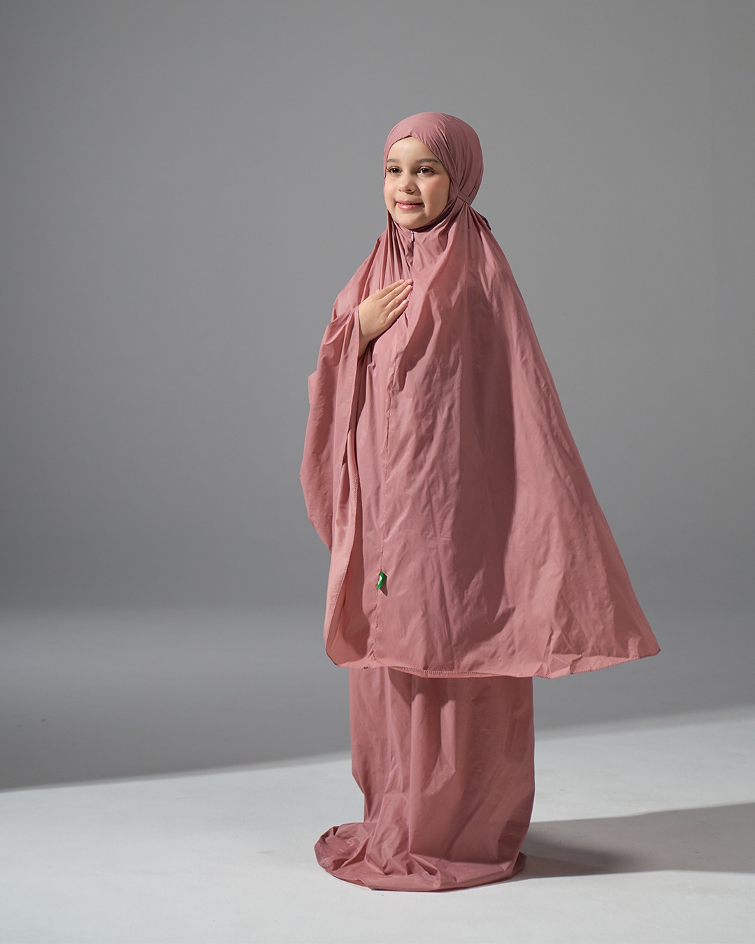 Tiara 610 Pink Child