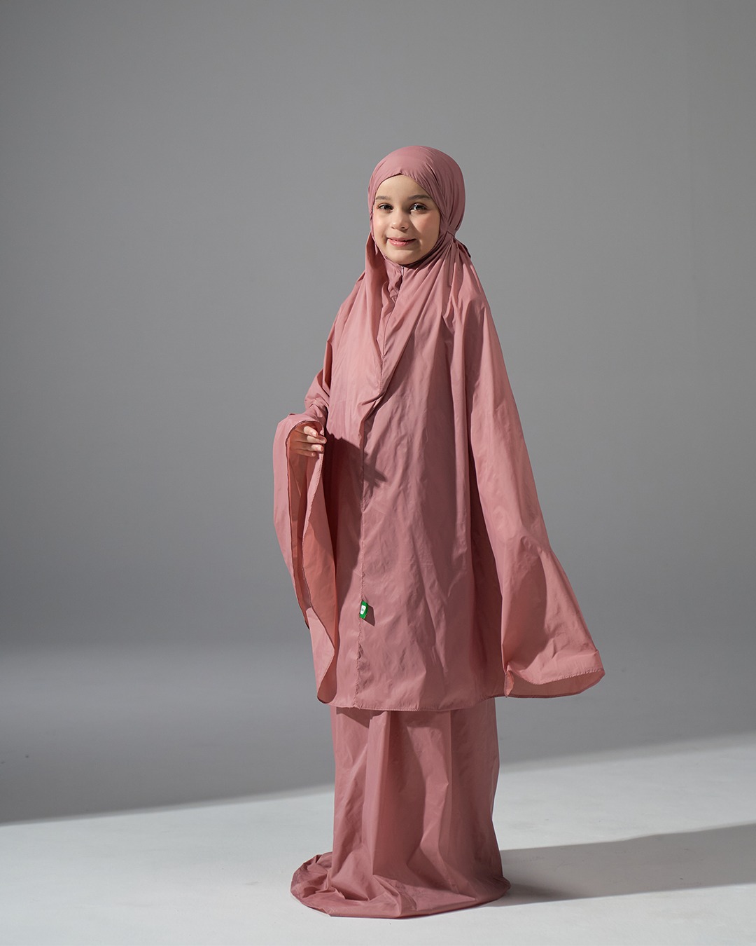 Tiara 610 Pink Child