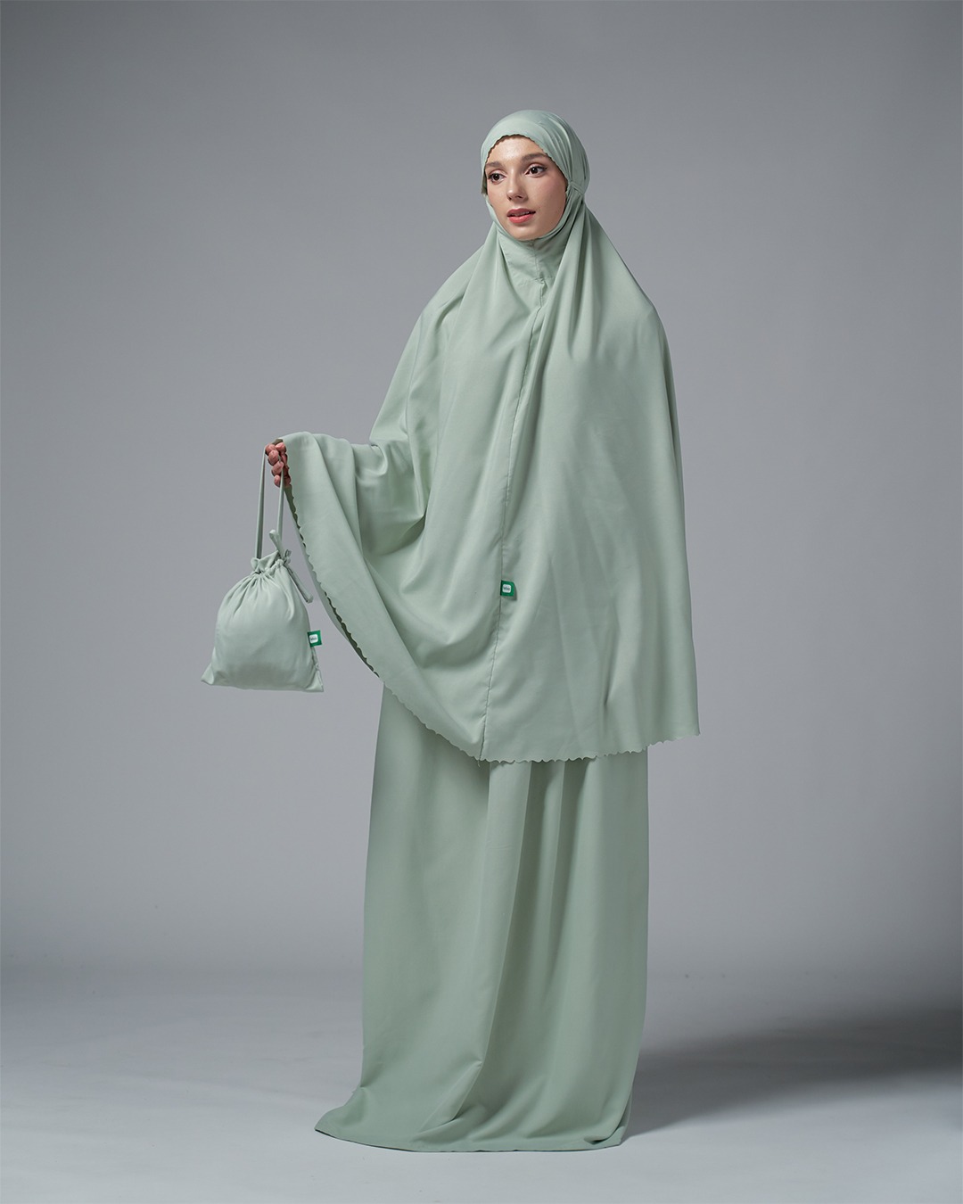 Tiara 612 Green