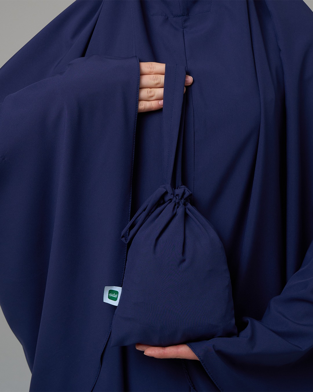 Tiara 614 Navy