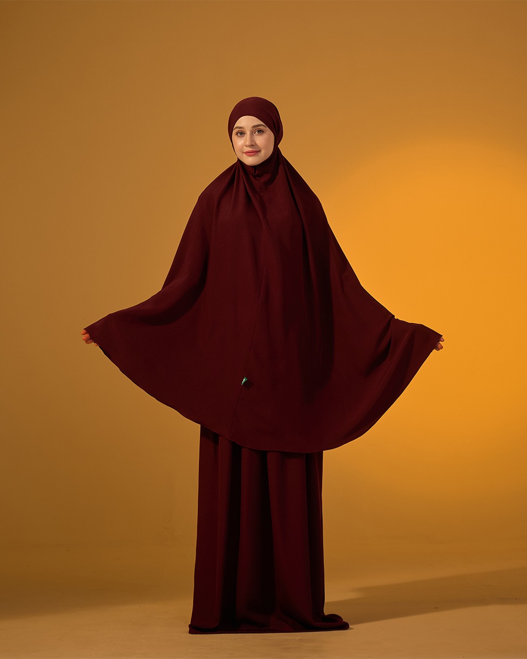 Tiara 619 Burgundy