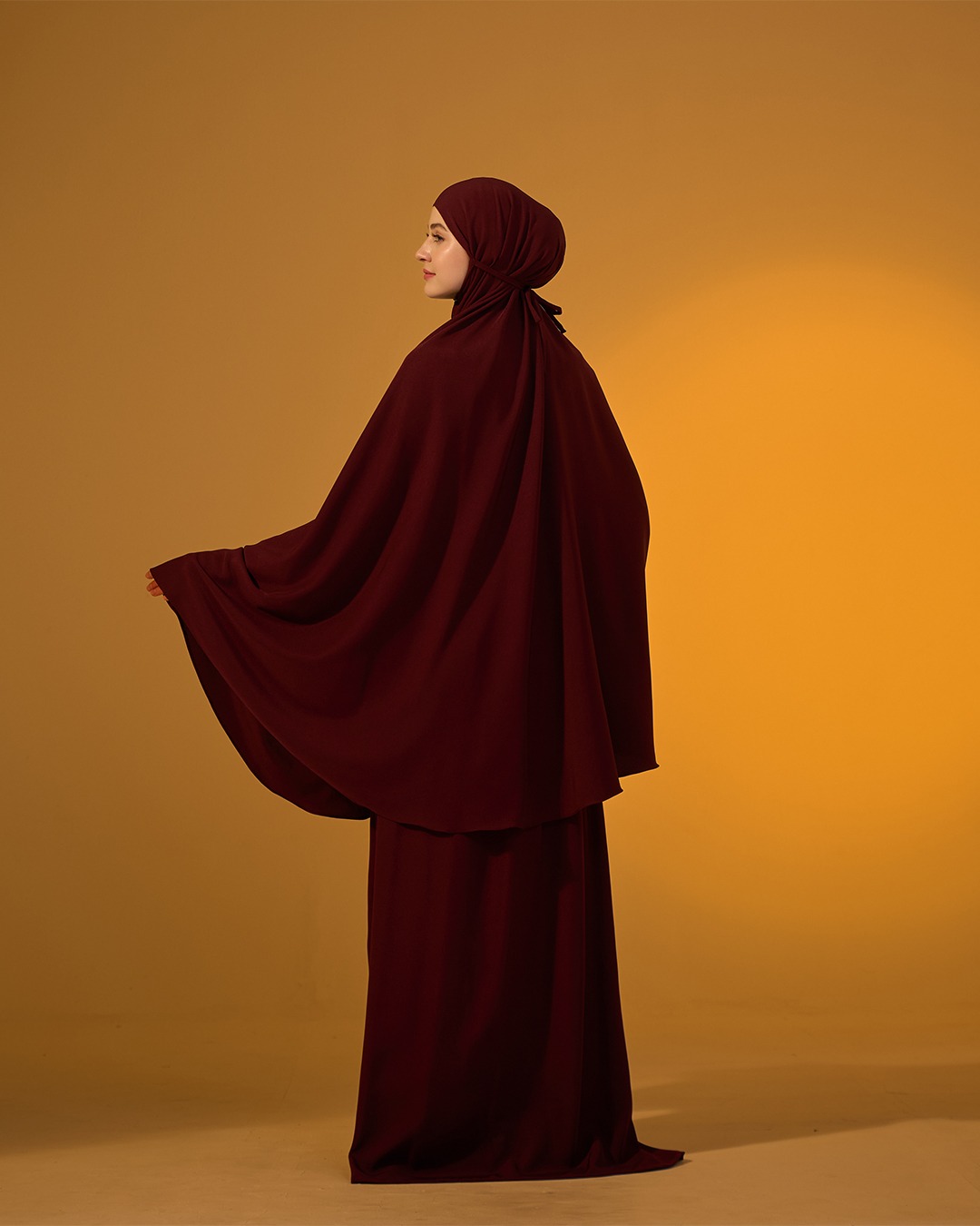 Tiara 619 Burgundy