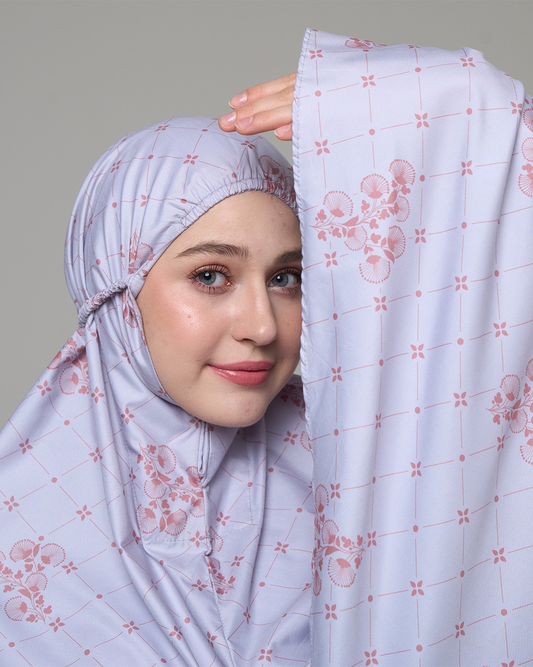 Tiara 620 Grey