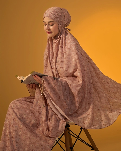 Tiara 621 Brown