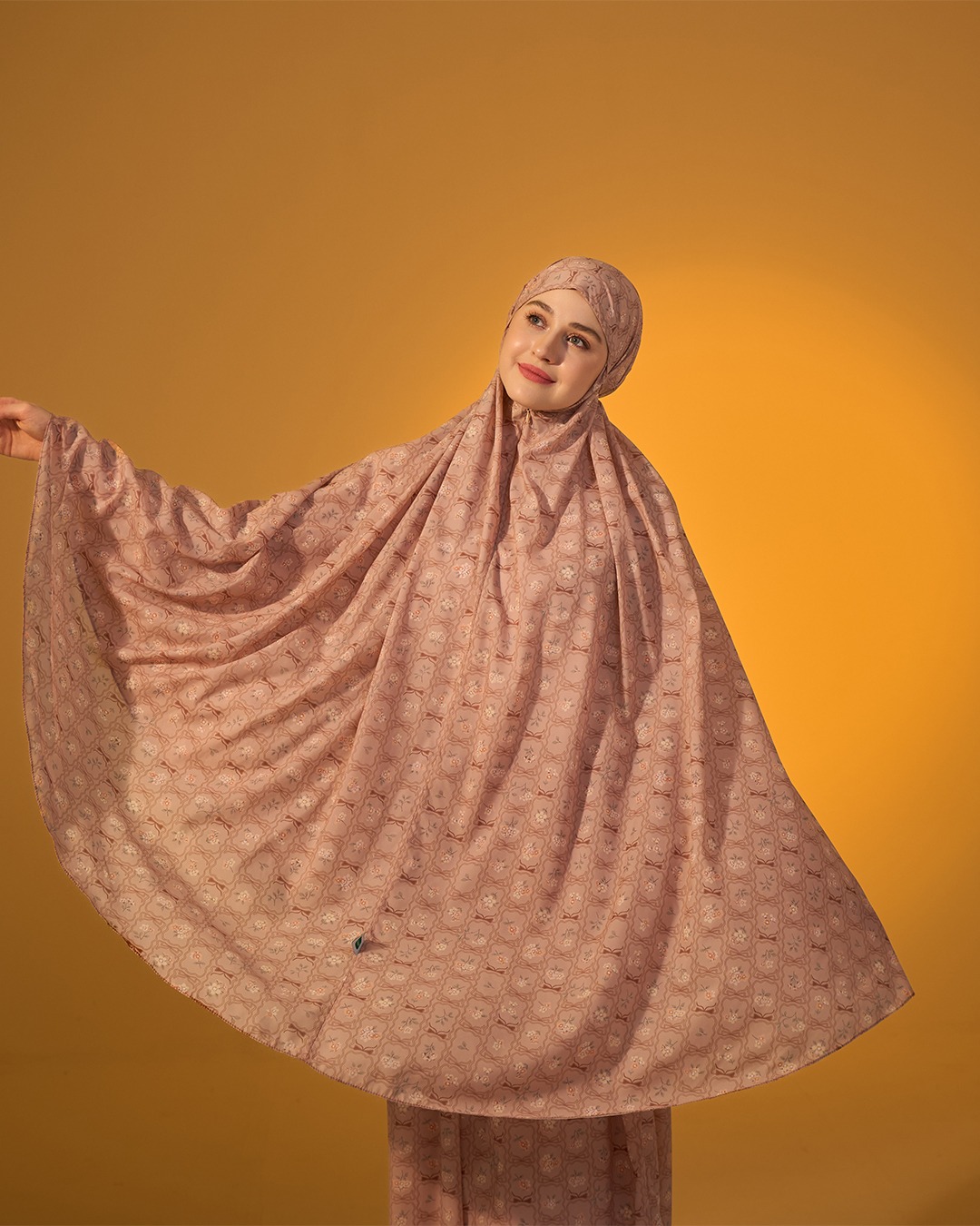 Tiara 621 Brown