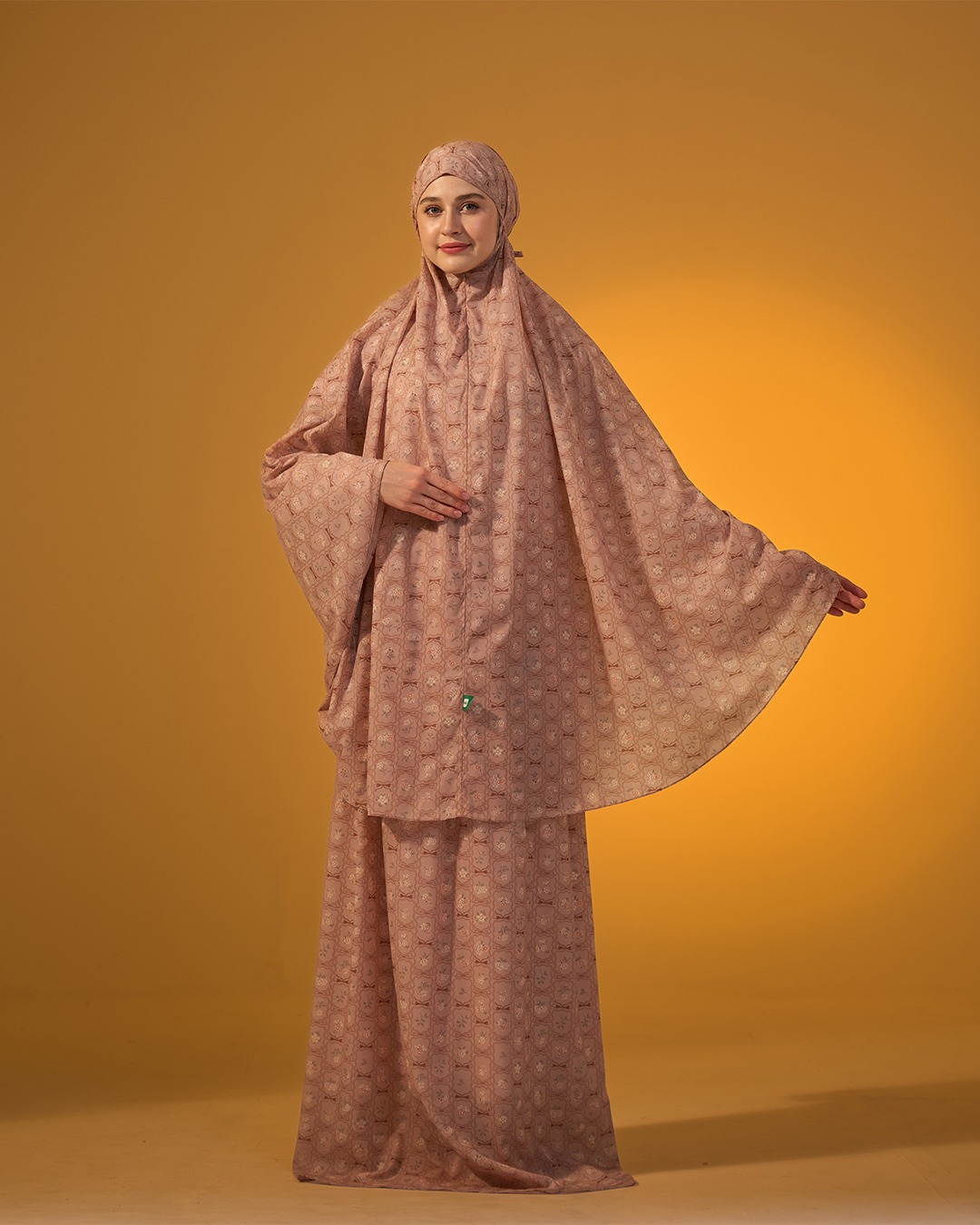 Tiara 621 Brown