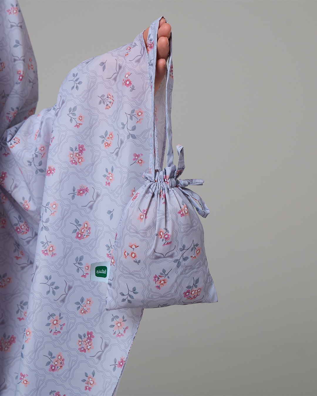 Tiara 621 Grey