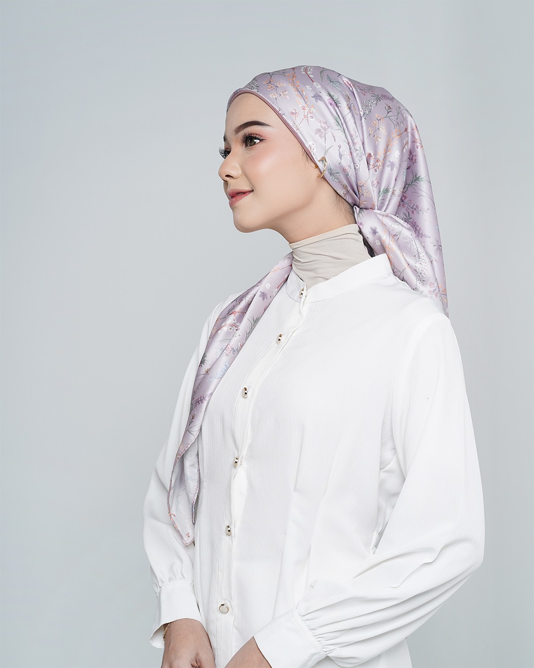 Winonamodest x Tatuis - Abloom Vintage Instant Scarf Lavender
